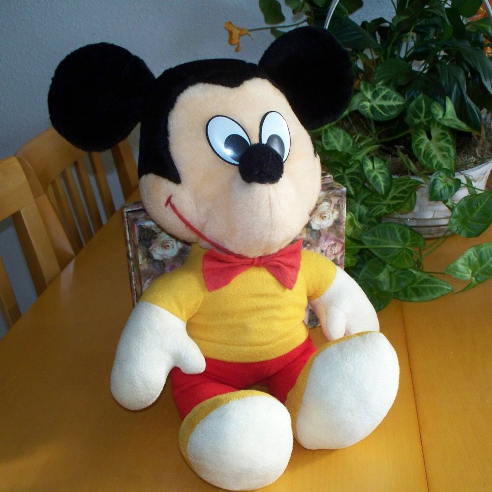 Disney Talking Micky Mouse Vintage nice gift